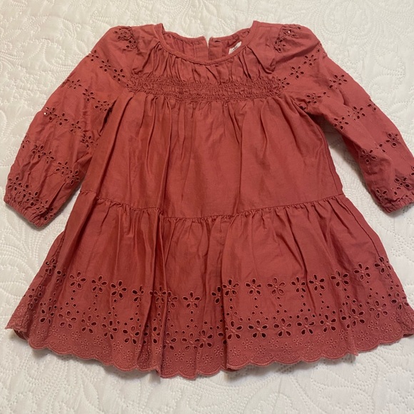 GAP Girls' Eyelet Tiered Dress - Rose - Picture 8 of 8